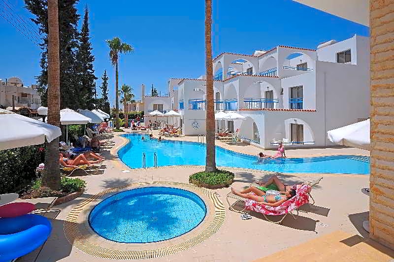 Petrosana Hotel Apartments