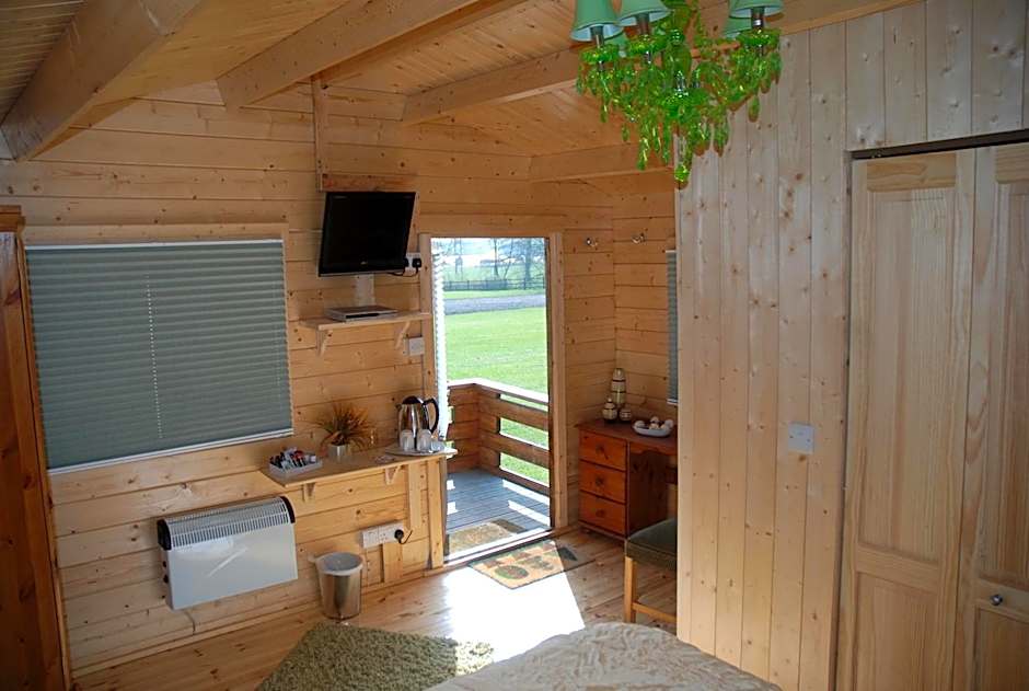 Photo 1 of 9 of Chalet