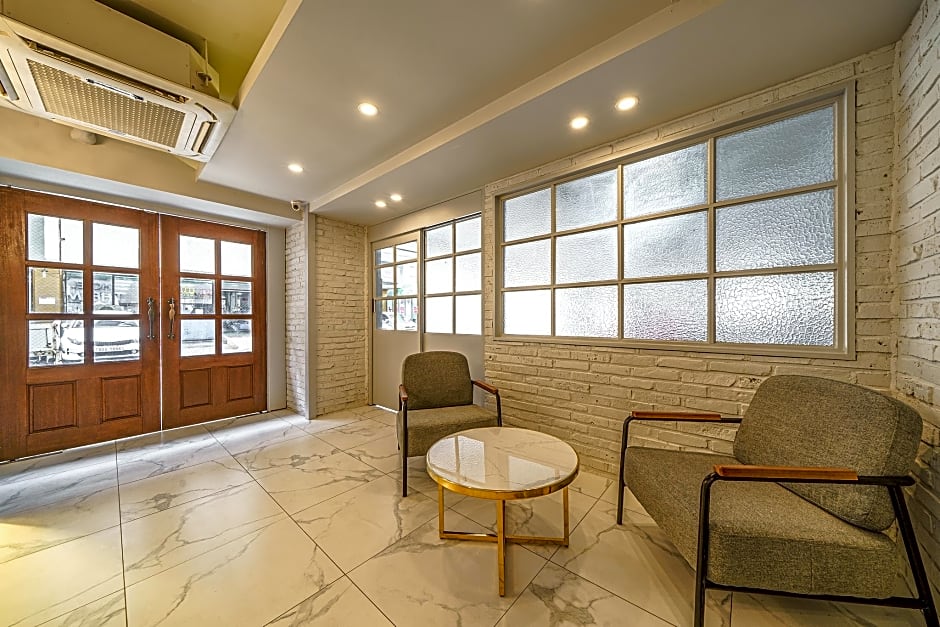 Busan Gwangalli Beach Hotel THE M