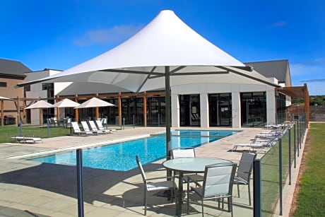 Barwon Heads Resort at 13th Beach