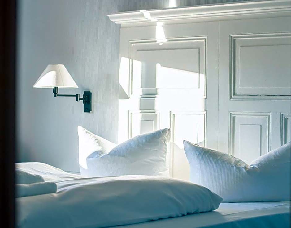 Gut Sarnow - Hotel und Restaurant