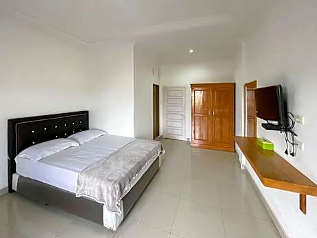 Hotel Lucky 21 Syariah Mitra RedDoorz