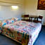 Opal Inn Hotel, Motel, Caravan Park