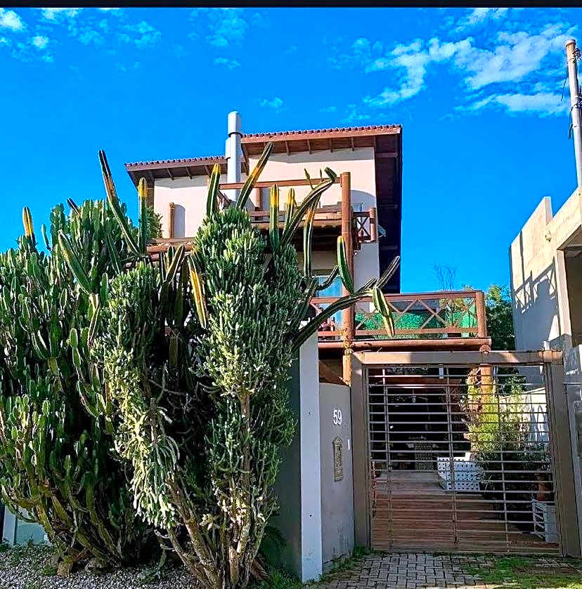 Estaleiro Casa Hotel