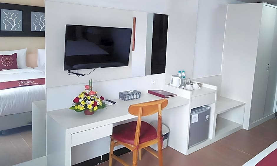 Puri Saron Hotel Baruna Beach Lovina