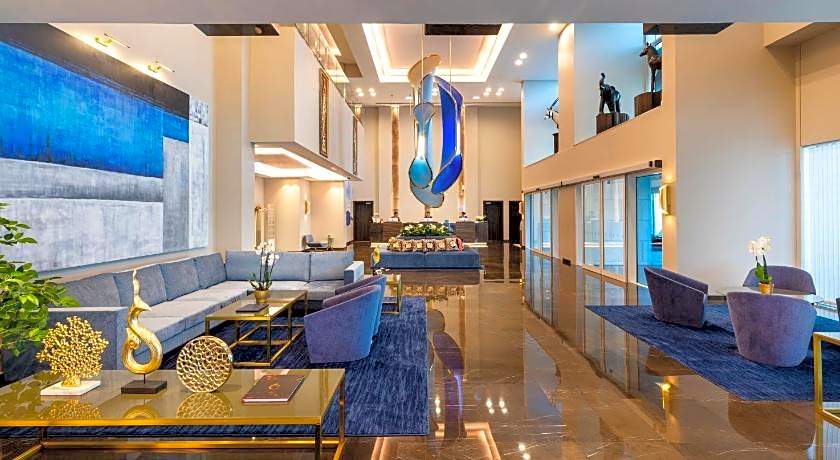 Centara West Bay Hotel & Residences Doha