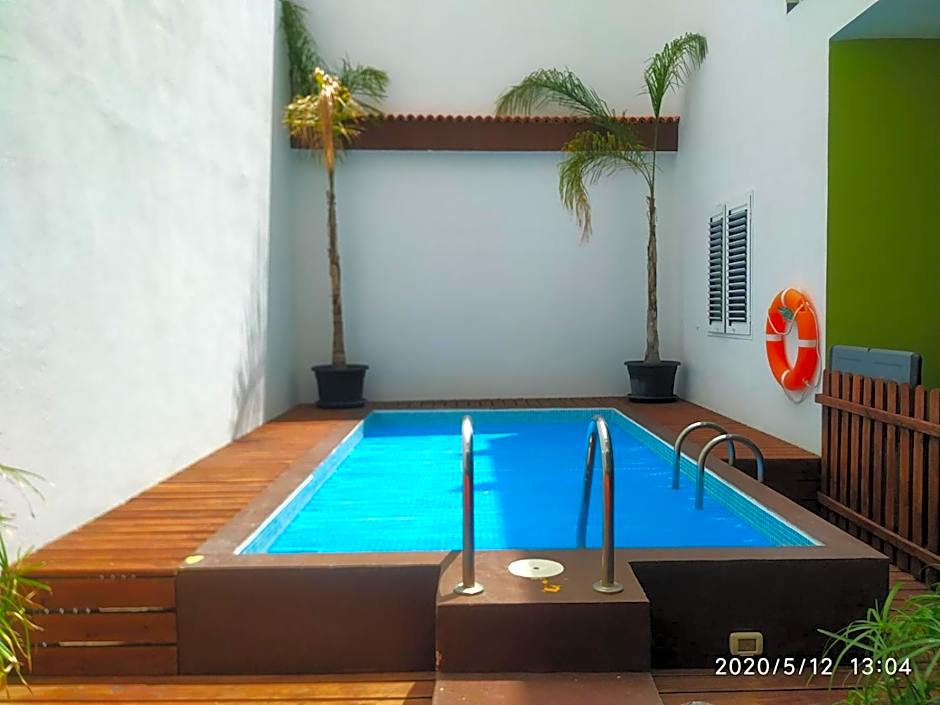 Apartamentos El Patio