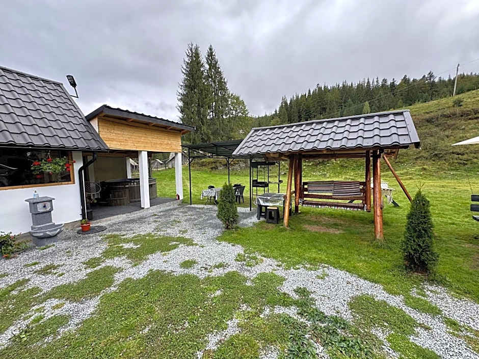 Cabana de Sub Deal Arieșeni
