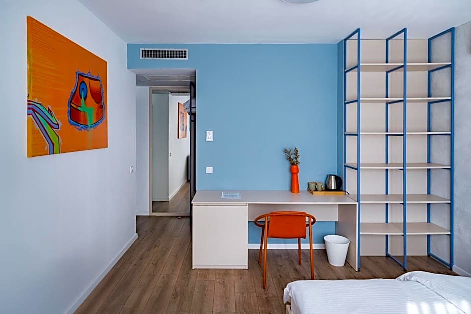Graffiti Hotel