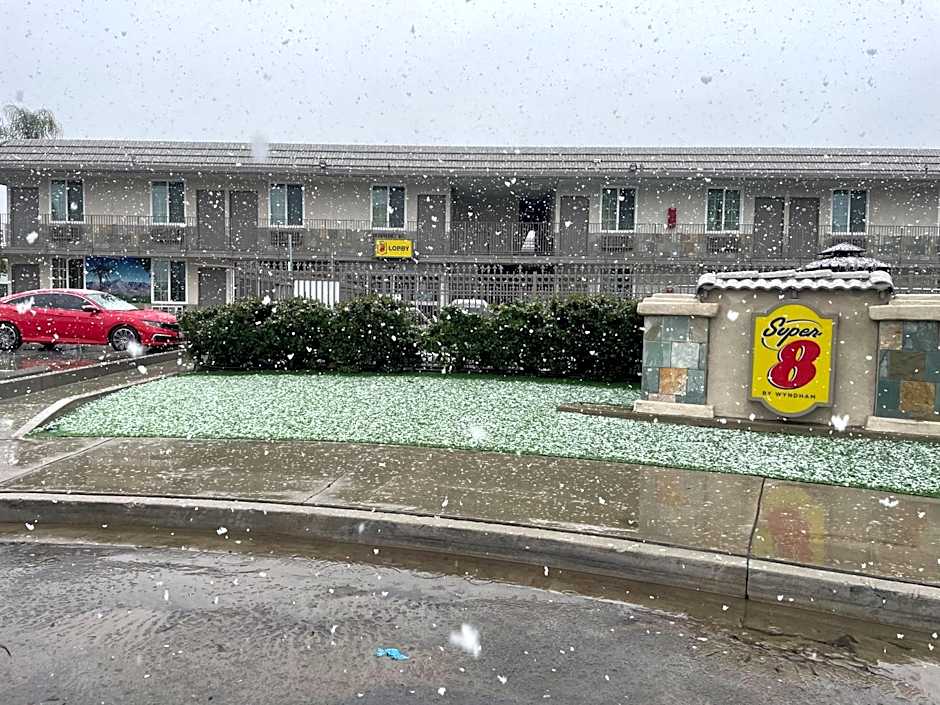 Super 8 by Wyndham Redlands/San Bernardino