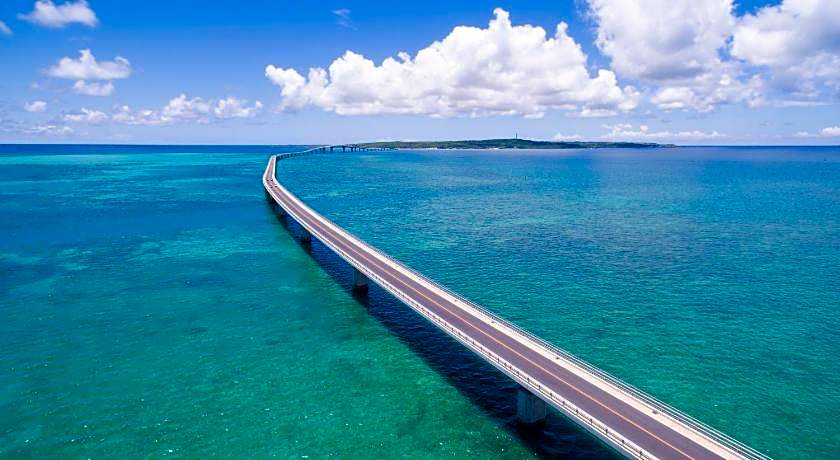 Pine Hills Hotel Miyakojima