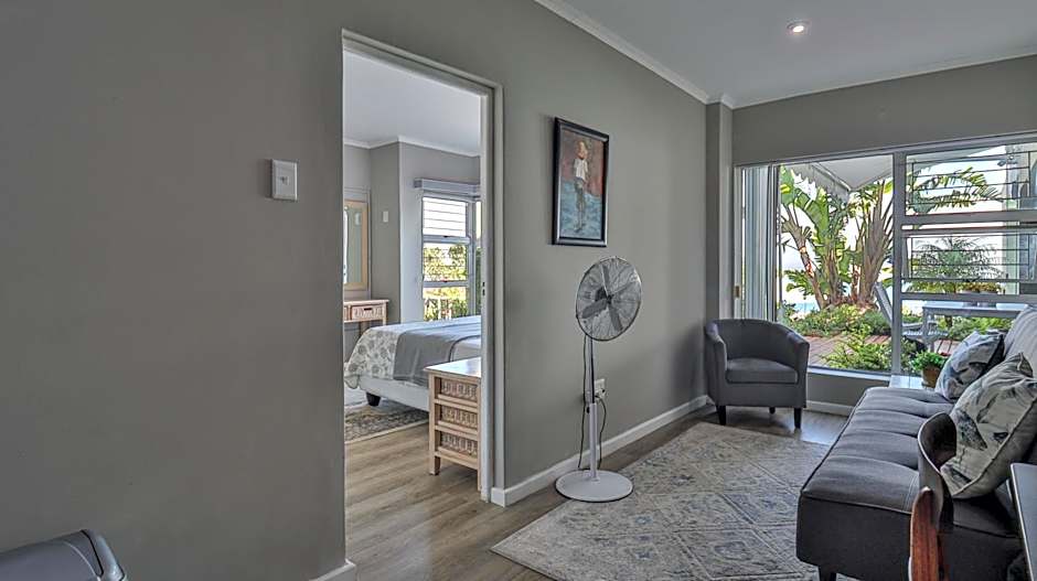 3ColoursBlue Guest House