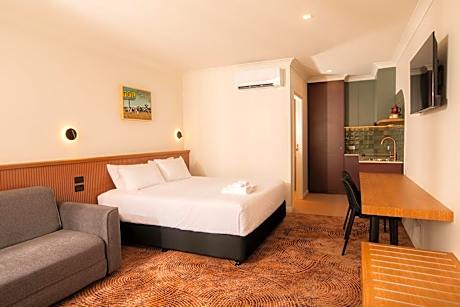 King Room - Non Smoking/Ground Floor