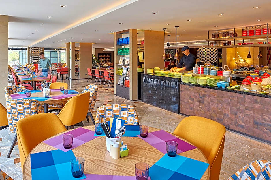 Hotel Indigo Kaohsiung Central Park By IHG