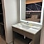 Comfort Inn & Suites Harvey - Chicago Southland