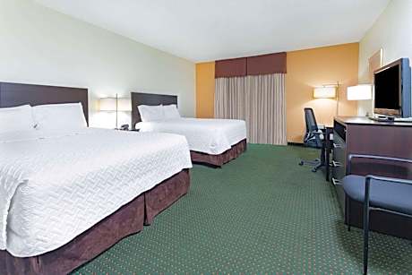 Superior Queen Room with Two Queen Beds - Mobility Accessible/Non-Smoking