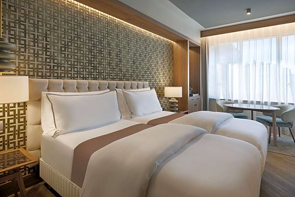 The Westin Madrid Cuzco