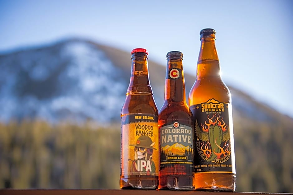 Monarch Mountain Lodge