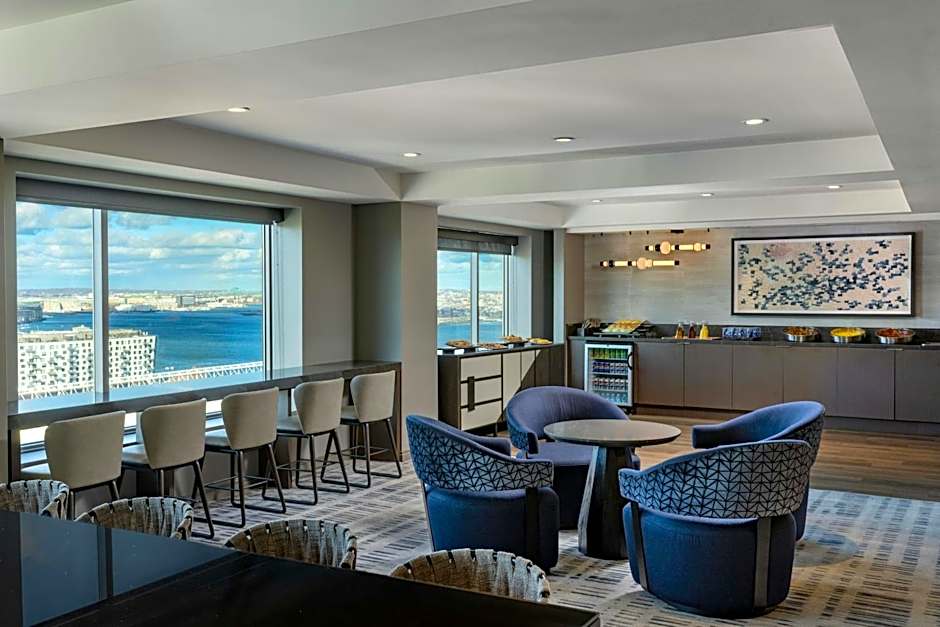 Renaissance Boston Seaport District