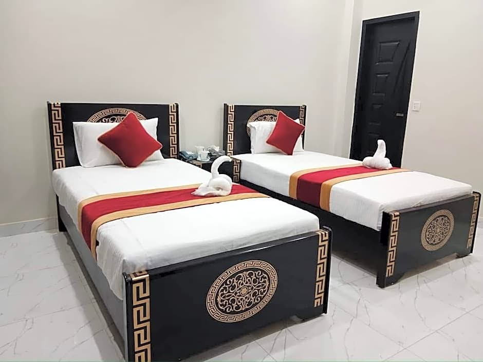 Hotel Comfort Zone – Lahore, WI