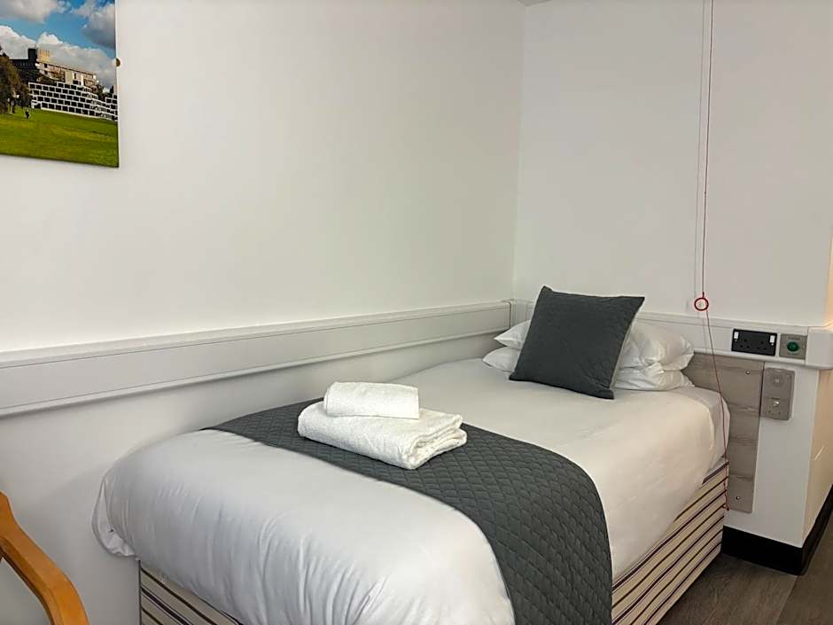 Broadview Hotel