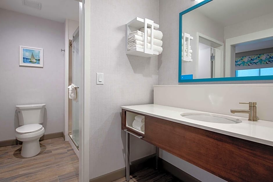 Hampton Inn By Hilton & Suites Duncanville Dallas, TX