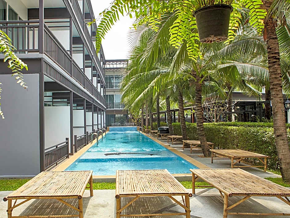 Aranta Airport Hotel