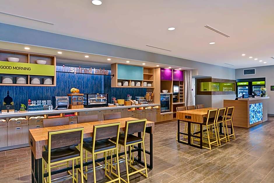 Home2 Suites by Hilton Naples I-75 Pine Ridge Road