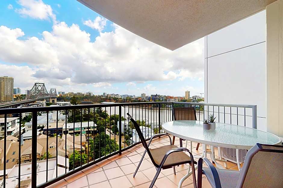 Bridgewater Apartments