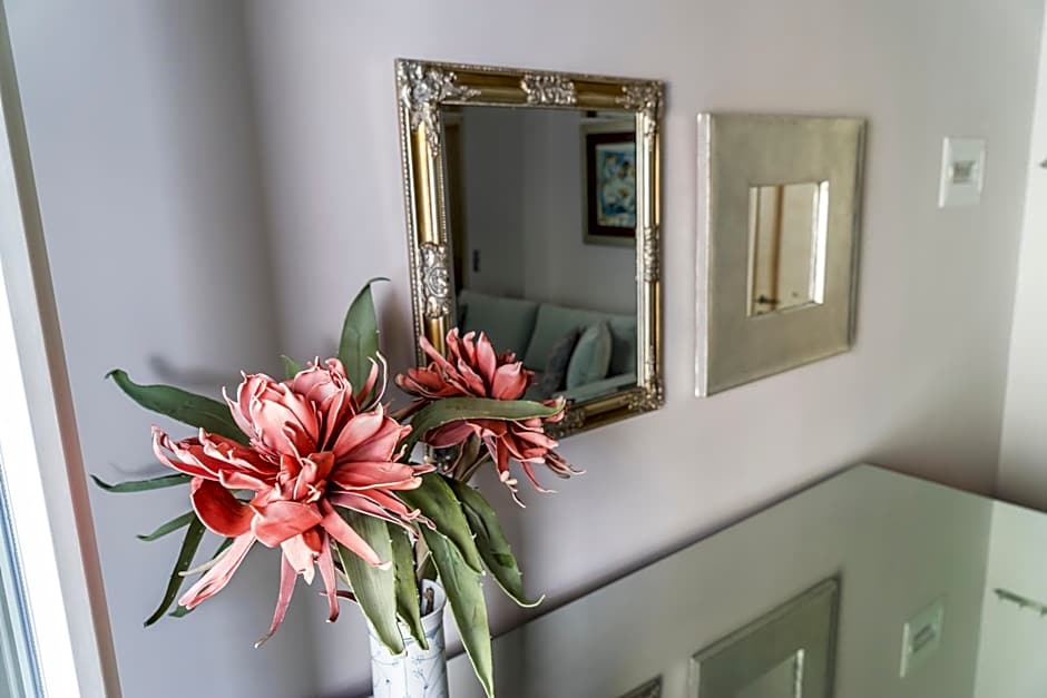 Le Bijou Luxury Rooms & Suites