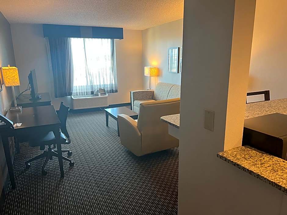 La Quinta Inn & Suites by Wyndham Denver Englewood Tech Ctr