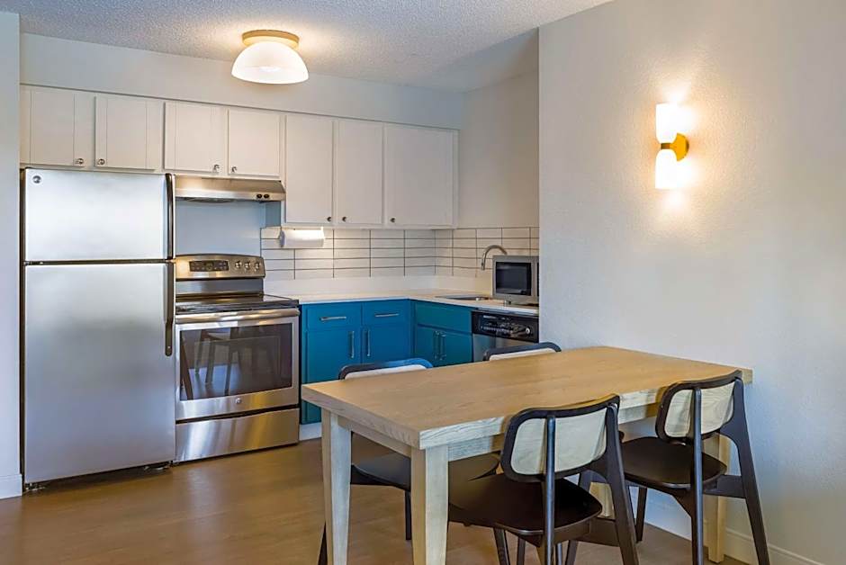 Sonesta ES Suites San Francisco Airport Oyster Point Waterfront