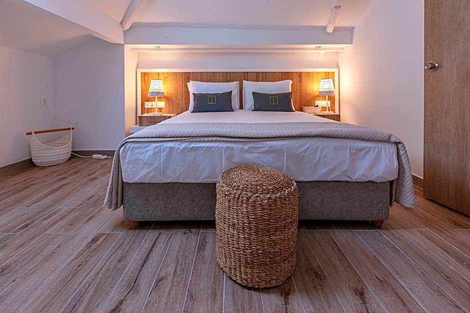 The Water Suites