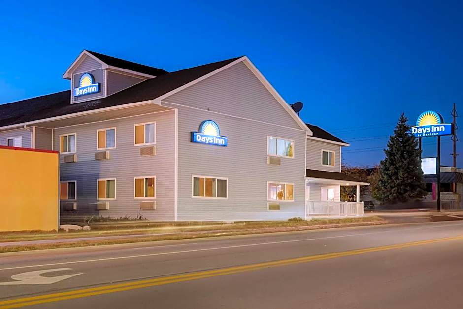 Days Inn by Wyndham Ames