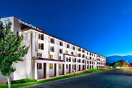 DoubleTree By Hilton Colorado Springs