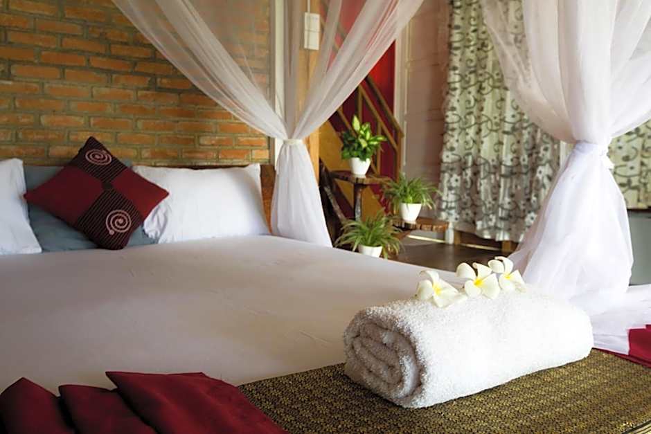 Air Manis Hillside Villa Cafe & Resto