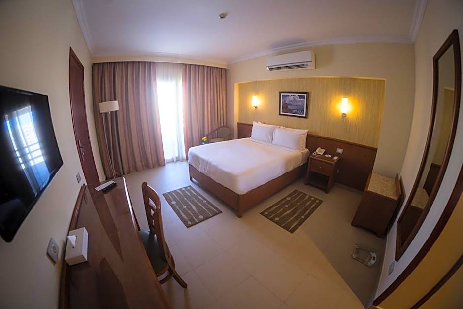 The Grand Plaza Hotel