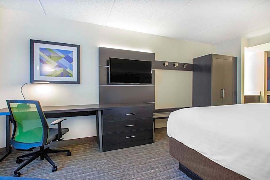 Holiday Inn Express & Suites Albany Airport - Wolf Road By IHG