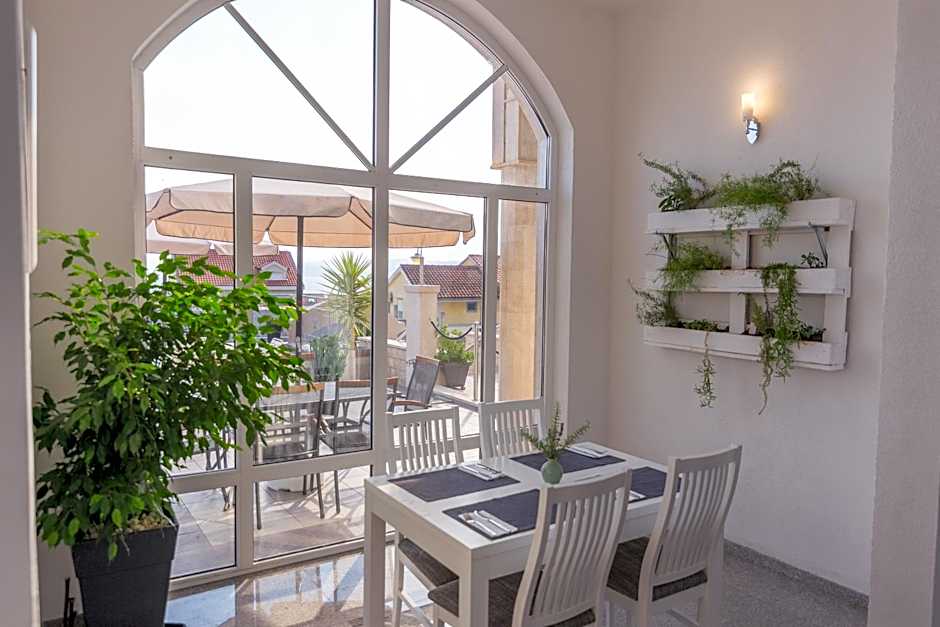 White Stone Villa 43