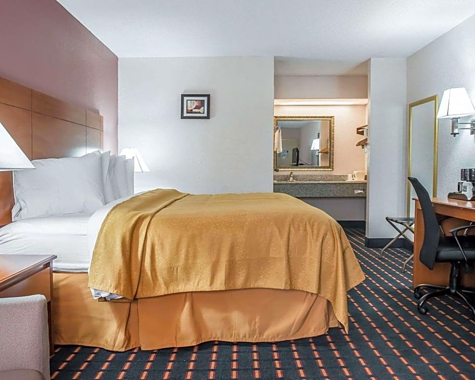 Quality Inn Marianna South