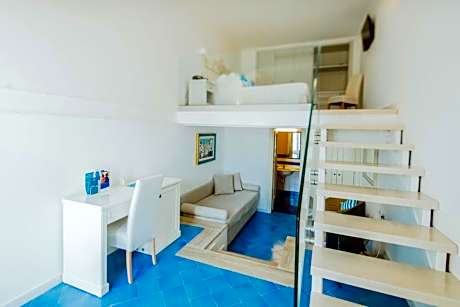 Junior Suite with Garden View