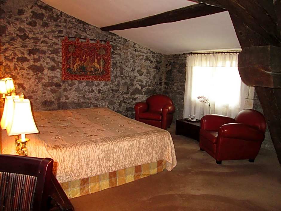 Château de Floure - SPA et piscine extérieure chauffée