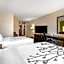 Sleep Inn & Suites Pleasant Hill - Des Moines