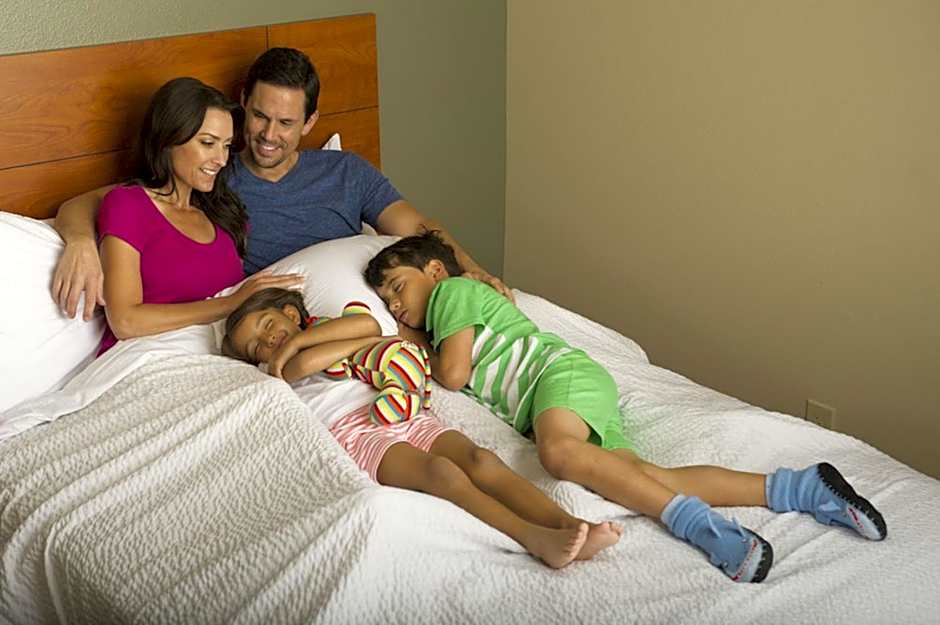 WoodSpring Suites College Station