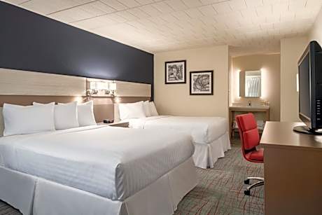 2 Queen Beds Non-Smoking