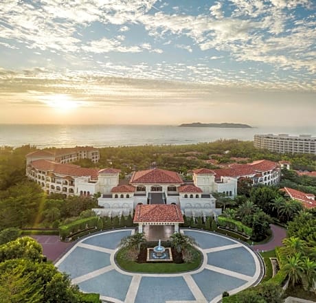 The Royal Begonia Sanya, A Luxury Collection Hotel