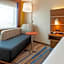 Holiday Inn Express and Suites Brunswick By IHG