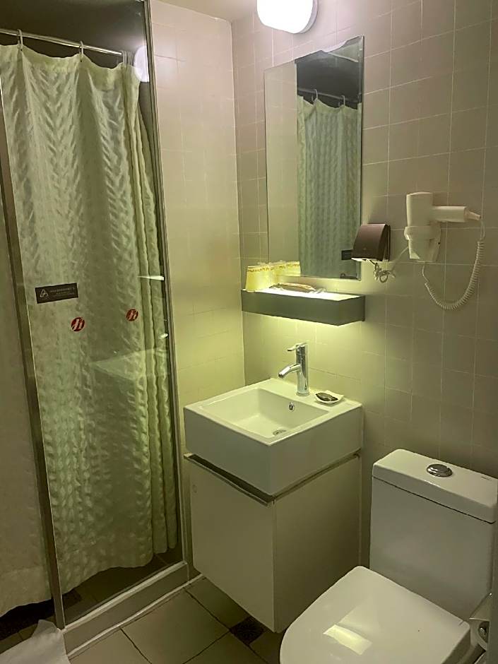 Jinjiang Inn Select Tianjin Tanggu Metro Station Zhongxin North Road