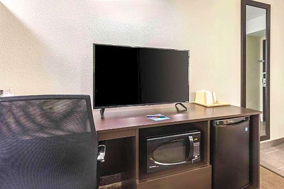 Travelodge by Wyndham Flowood