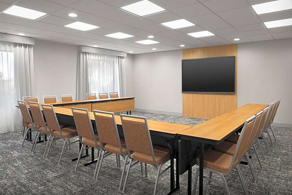 Hampton Inn By Hilton & Suites Phoenix Glendale-Westgate